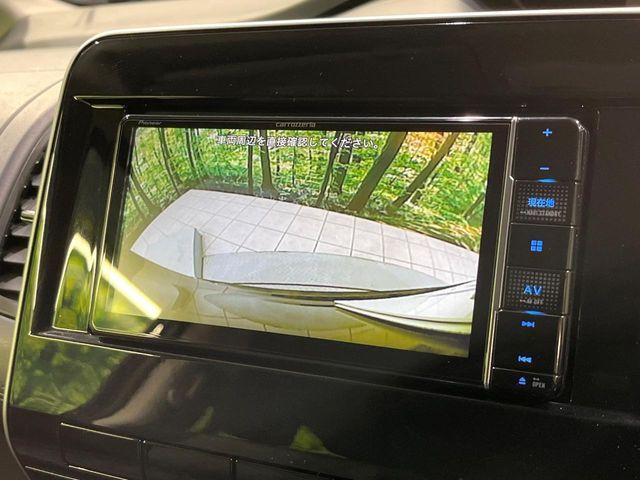 SERENA  S-HYBRID 4WD