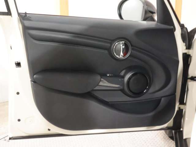 MINI COOPER D 5DOOR