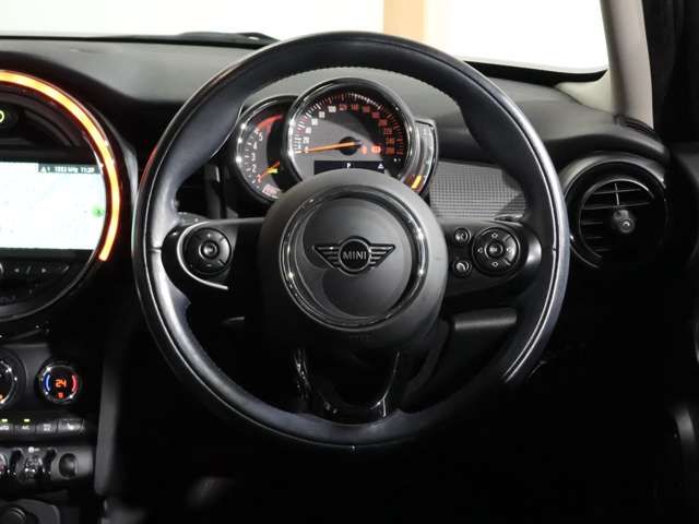MINI COOPER D 5DOOR