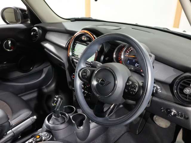 MINI COOPER 5DOOR