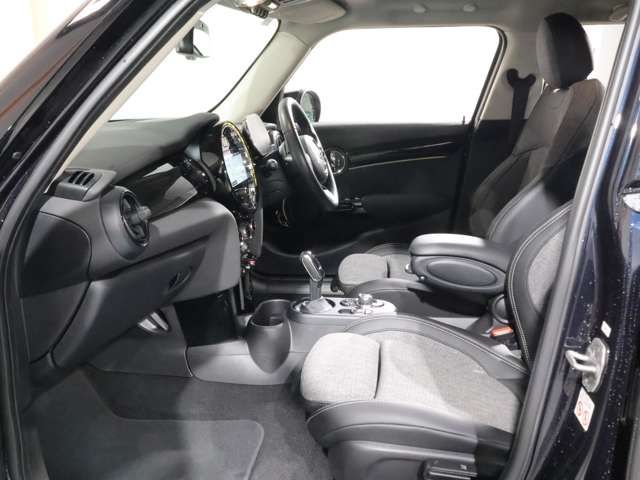 MINI COOPER SD 5DOOR