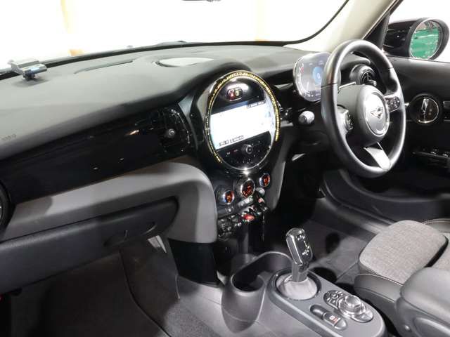 MINI COOPER SD 5DOOR