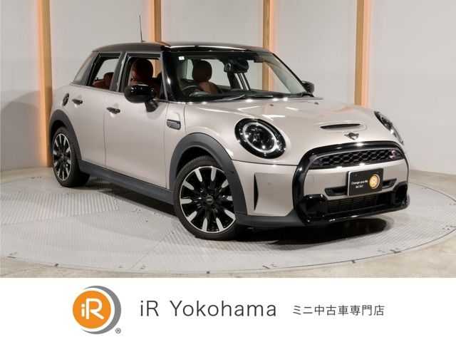 MINI COOPER SD 5DOOR