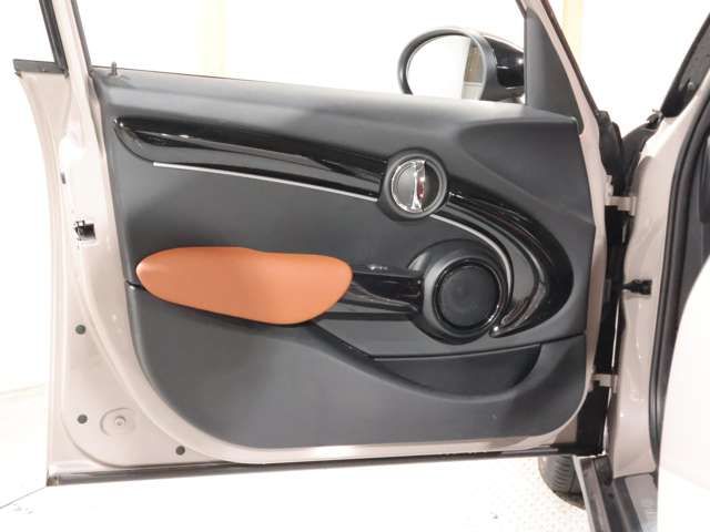 MINI COOPER SD 5DOOR