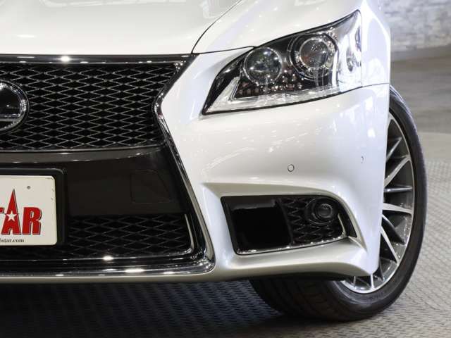 LEXUS LS460