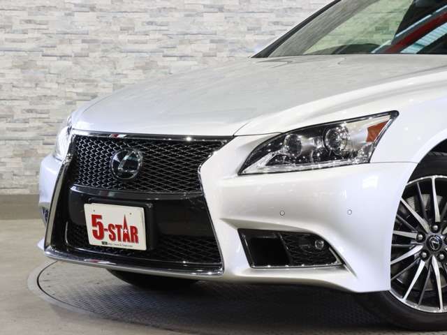 LEXUS LS460