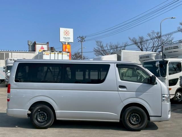 HIACE van 2WD