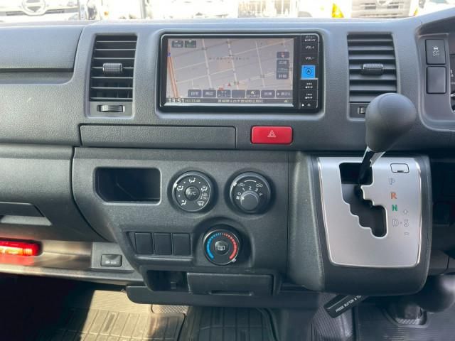 HIACE van 2WD