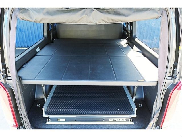 HIACE van 2WD