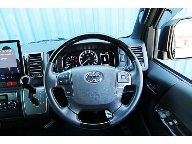 HIACE van 2WD