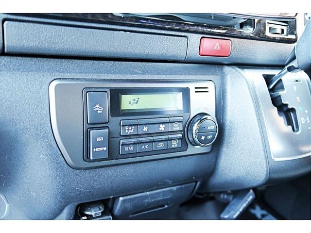 HIACE van 2WD