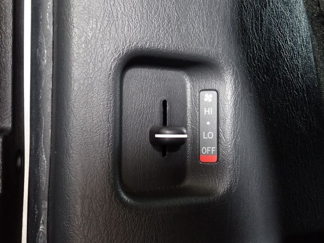 HIACE van 2WD