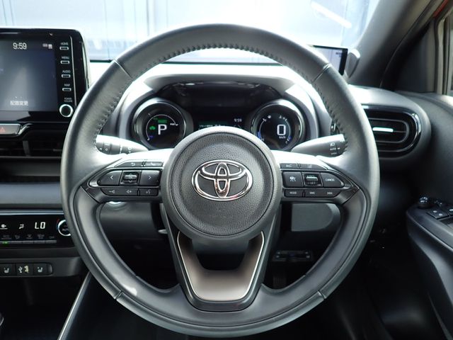 YARIS HYBRID