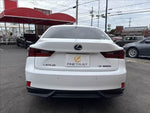 LEXUS IS300h