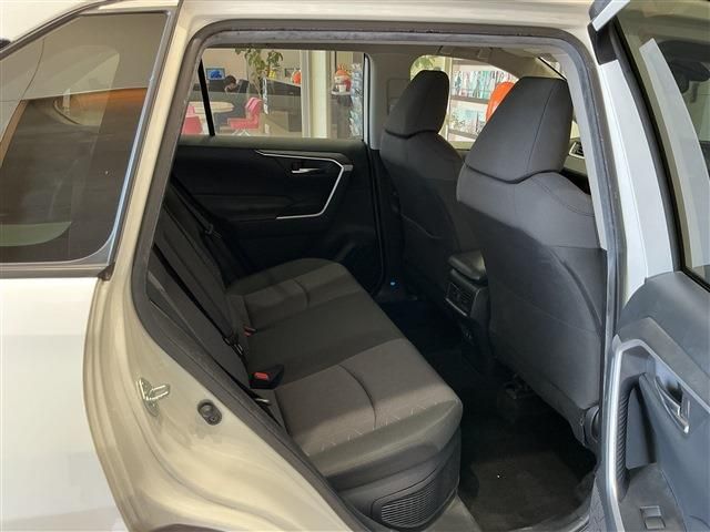 RAV4 HYBRID 2WD