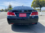 CROWN sedan hybrid