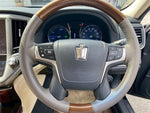 CROWN sedan hybrid