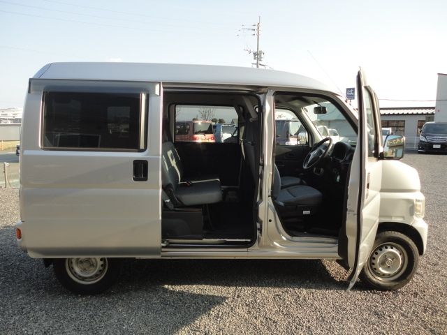 ACTY van