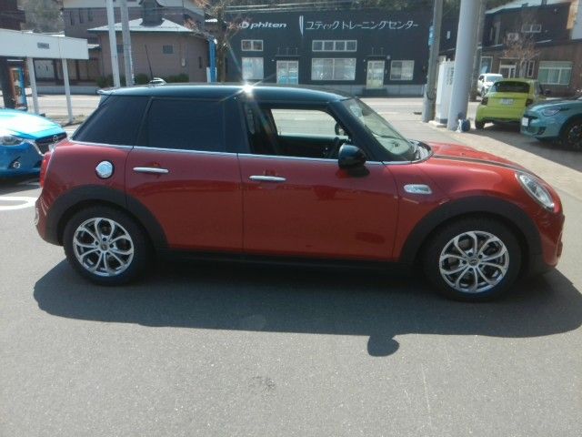 BMW MINI COOPER S 5DOOR