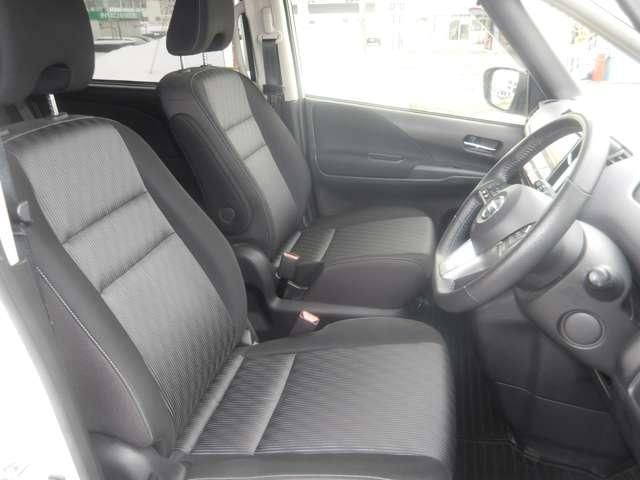 SERENA  S-HYBRID 4WD