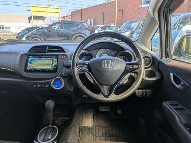FIT SHUTTLE HYBRID