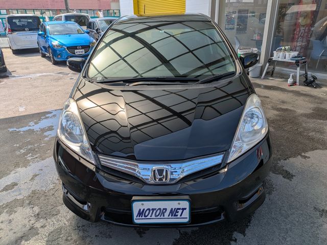 FIT SHUTTLE HYBRID