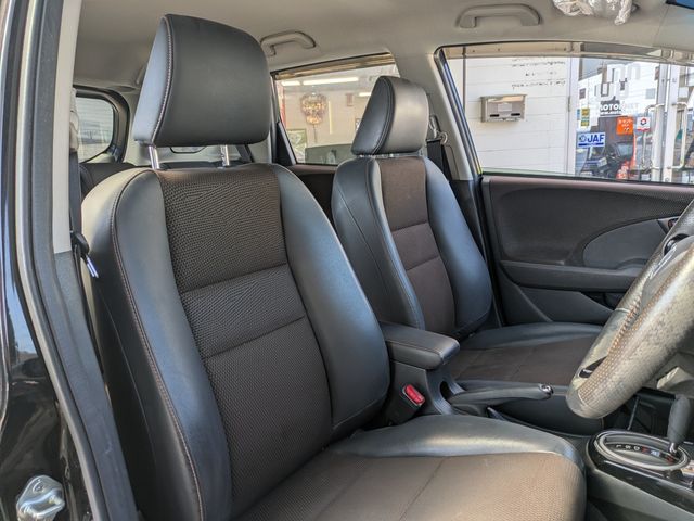 FIT SHUTTLE HYBRID