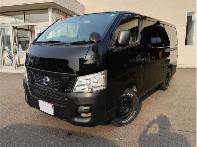 NV350 CARAVAN 4WD