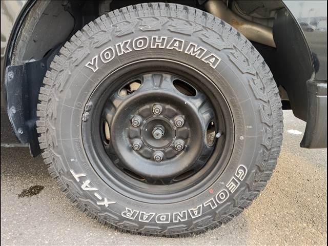 NV350 CARAVAN 4WD