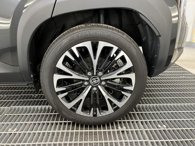 YARIS CROSS HYBRID
