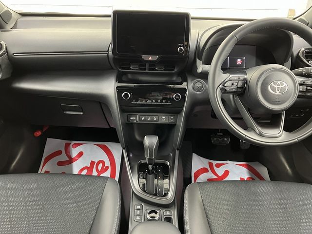 YARIS CROSS HYBRID