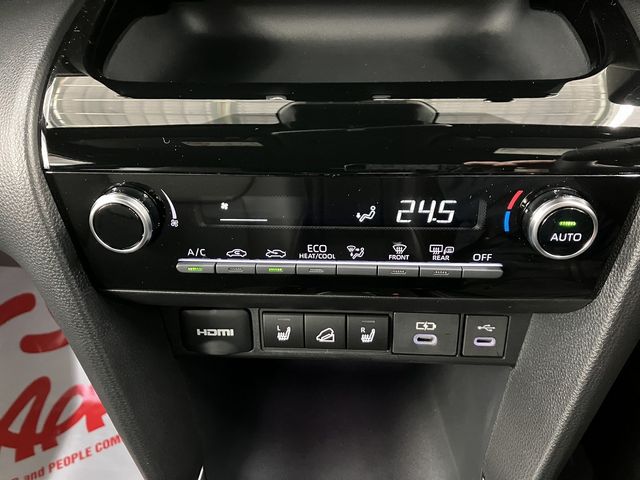YARIS CROSS HYBRID