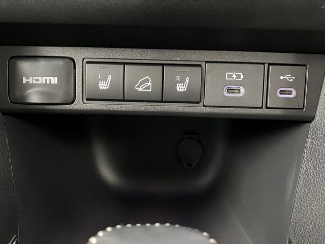 YARIS CROSS HYBRID
