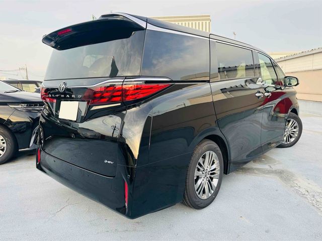 ALPHARD hybrid
