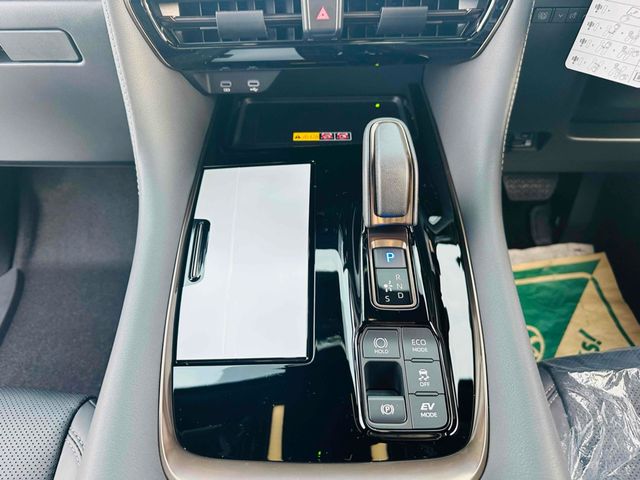 ALPHARD hybrid