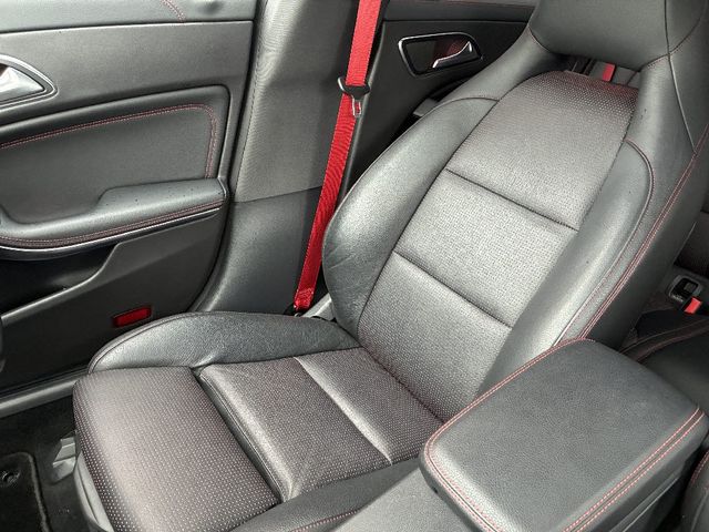 MERCEDES BENZ CLA Shooting Brake