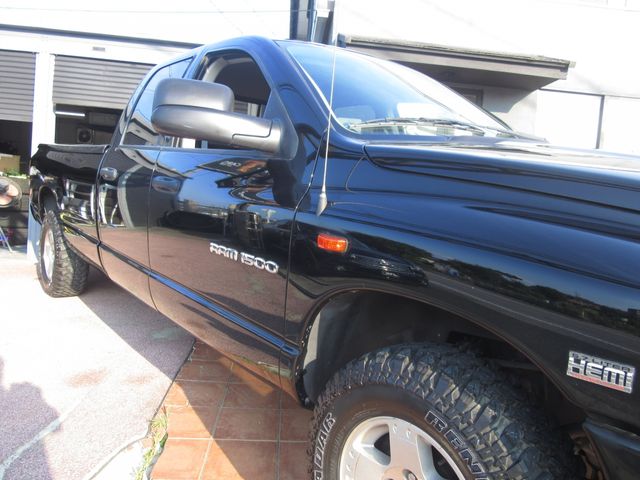 DODGE RAM pickup truck