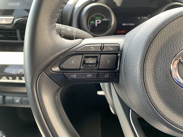 YARIS CROSS HYBRID