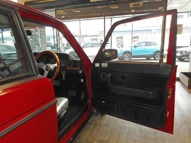 VOLVO 240 ESTATE
