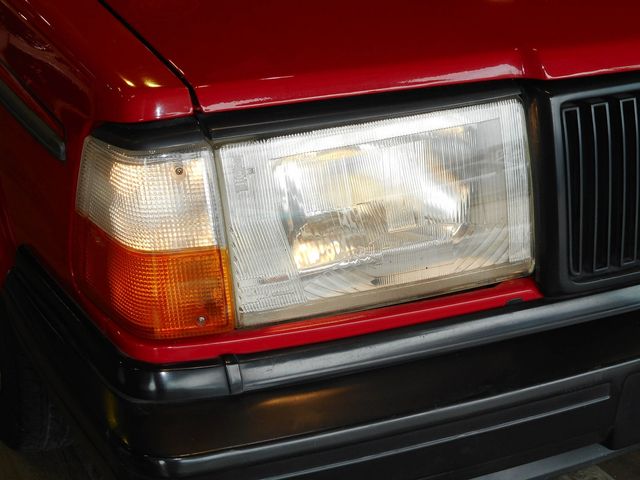 VOLVO 240 ESTATE