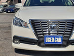 CROWN sedan