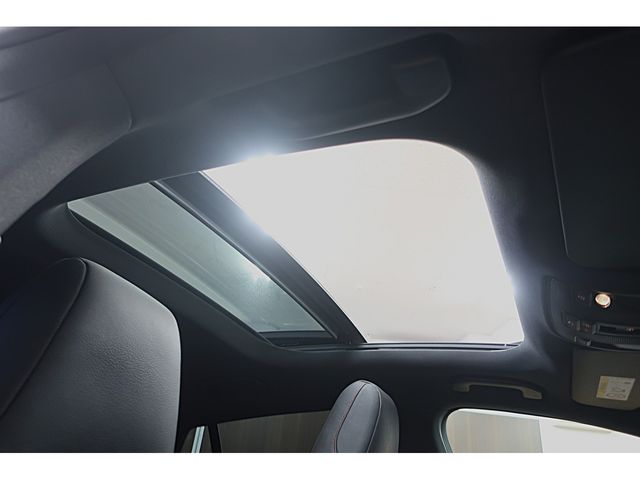 MERCEDES BENZ CLA Shooting Brake