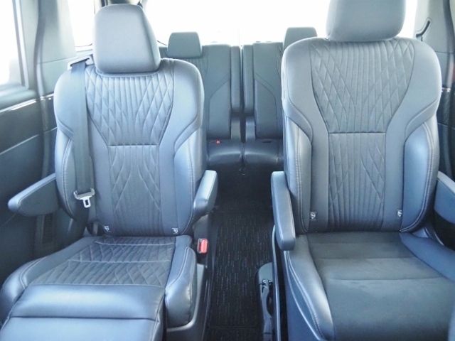 ALPHARD hybrid