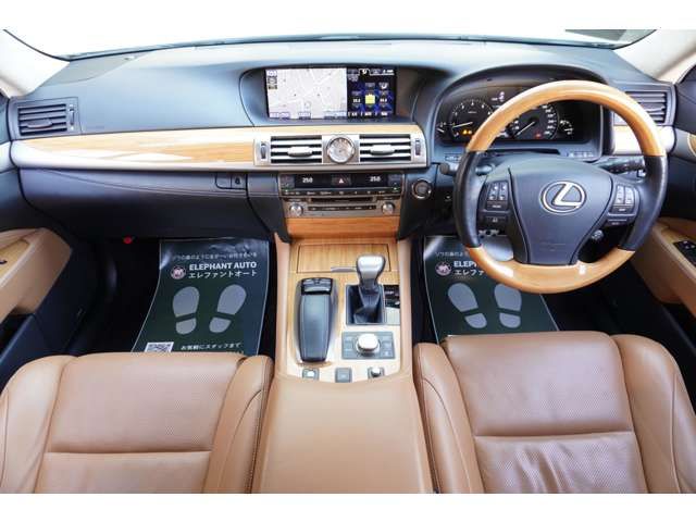 LEXUS LS460