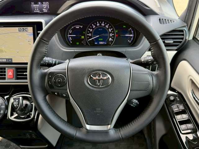 NOAH HYBRID