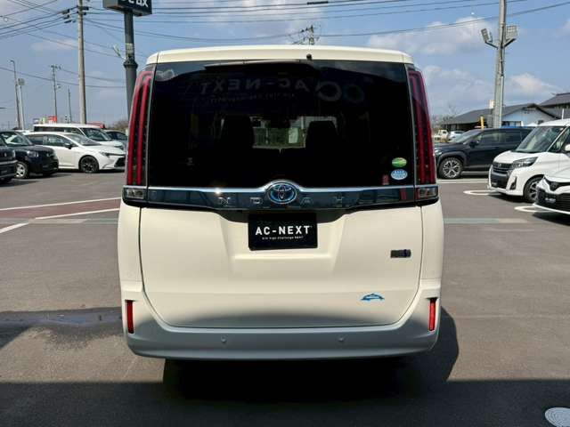 NOAH HYBRID
