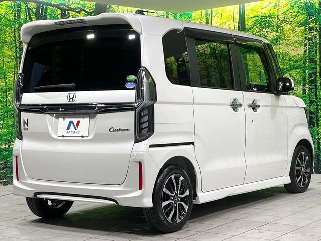 N-BOX CUSTOM