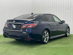 CROWN sedan hybrid
