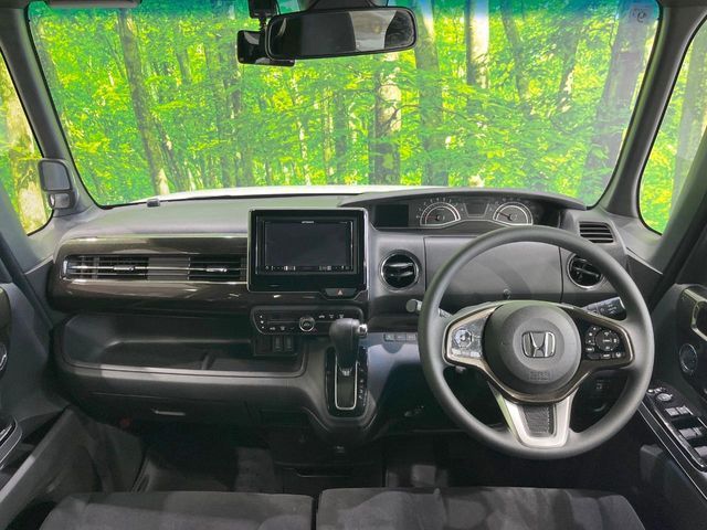 N-BOX CUSTOM