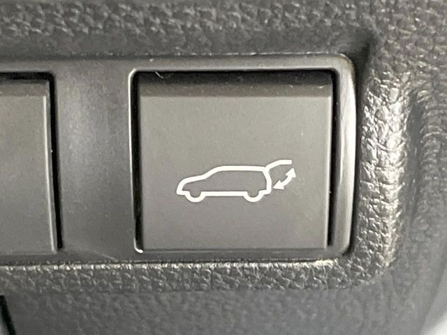 COROLLA CROSS HYBRID